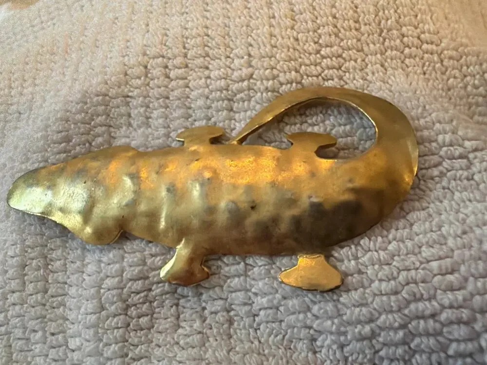 Vintage Hand Hammered Brass Crocodile Brooch Pin Large 4